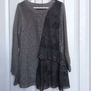 Beautiful Vintage -look Top